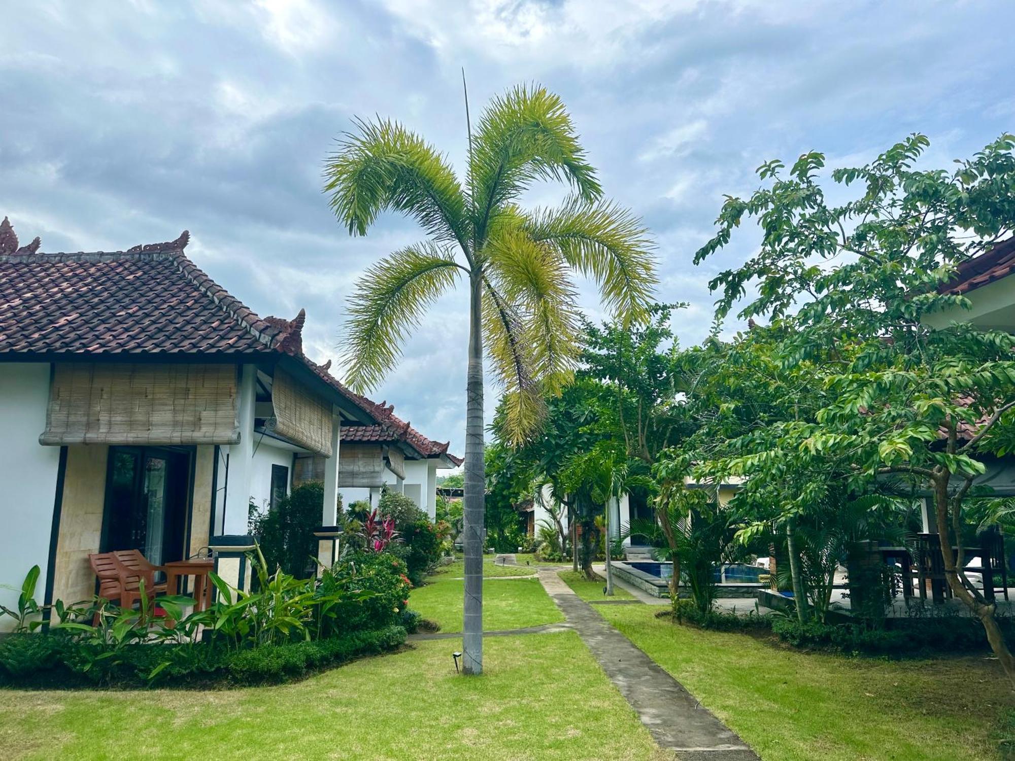Wonder Dive Bali Tulamben Villa'S エクステリア 写真