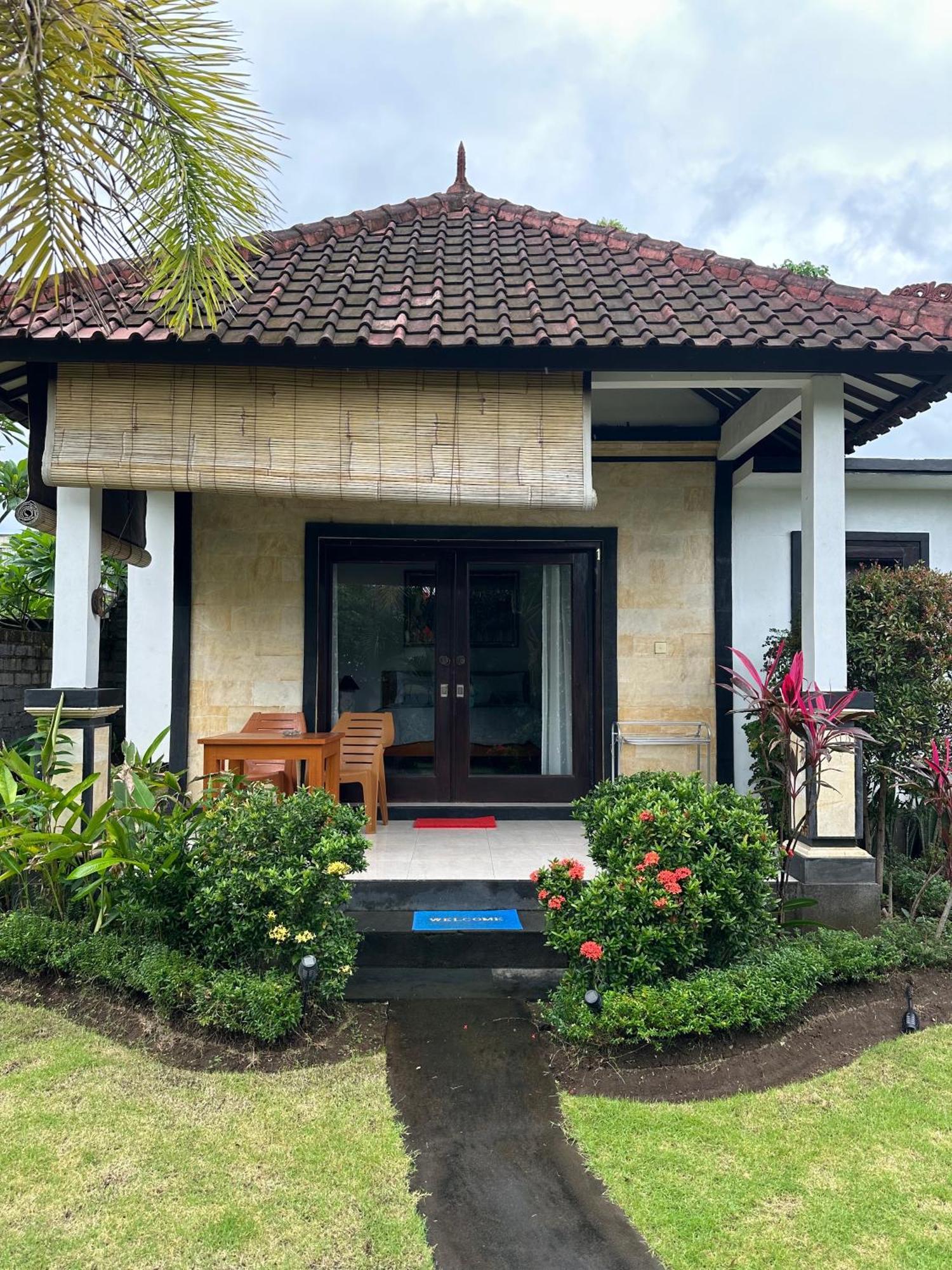 Wonder Dive Bali Tulamben Villa'S エクステリア 写真
