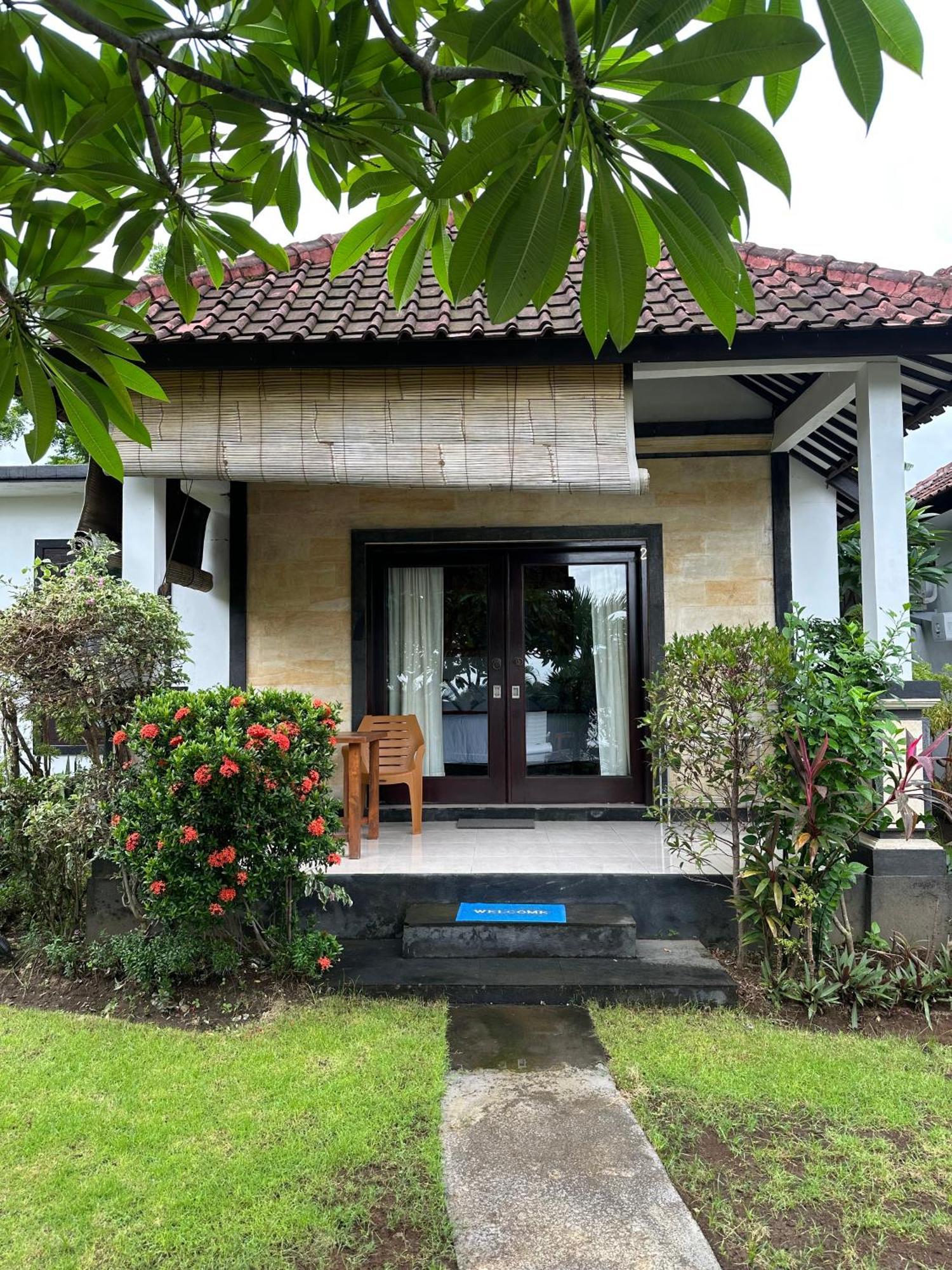 Wonder Dive Bali Tulamben Villa'S エクステリア 写真